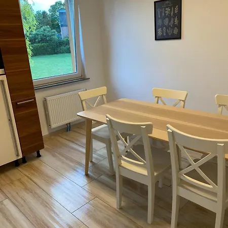 Family And Worker Friendly Spacious Db7 Kleve (Dusseldorf)