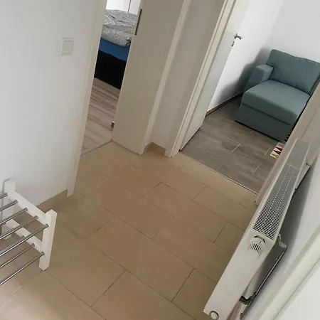 Family And Worker Friendly Spacious Db7 * Kleve (Dusseldorf)